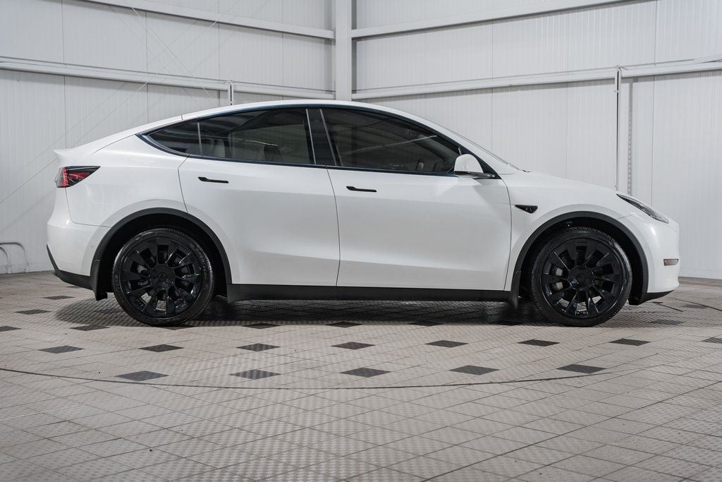 2022 Tesla Model Y Long Range AWD - 22763822 - 7