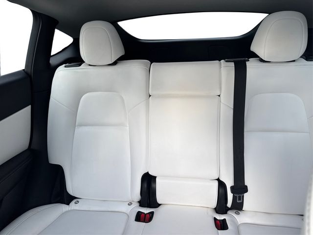 2022 Tesla Model Y Long Range AWD - 22946969 - 12