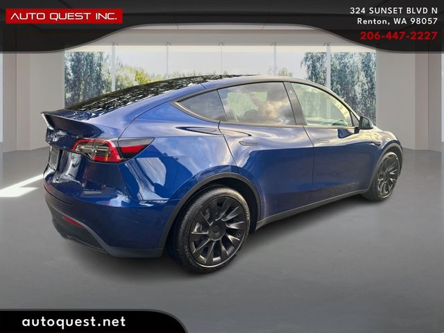 2022 Tesla Model Y Long Range Dual Motor All-Wheel Drive's photo