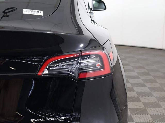 2022 Tesla Model Y Long Range AWD - 22962344 - 16