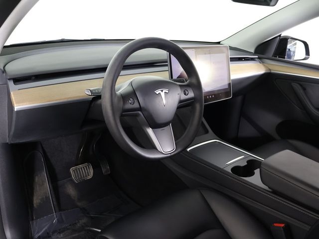 2022 Tesla Model Y Long Range AWD - 22962344 - 28
