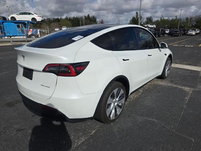 2022 Tesla Model Y Long Range AWD - 22994566 - 3