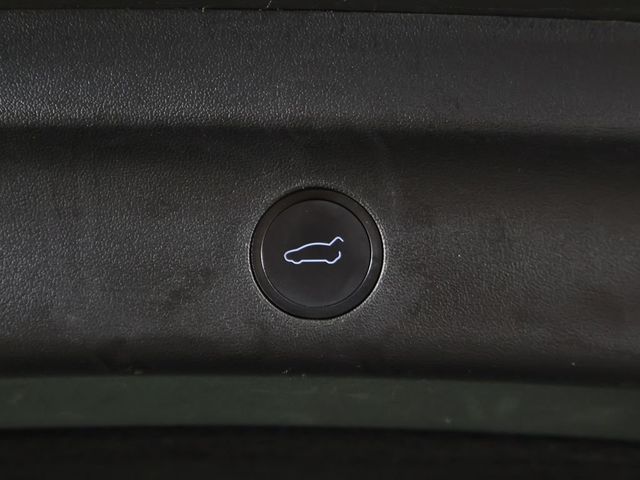 2022 Tesla Model Y Long Range AWD - 23060738 - 21