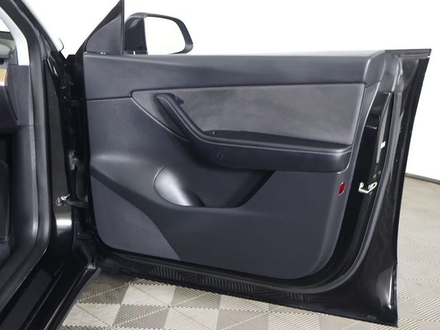 2022 Tesla Model Y Long Range AWD - 23060738 - 25