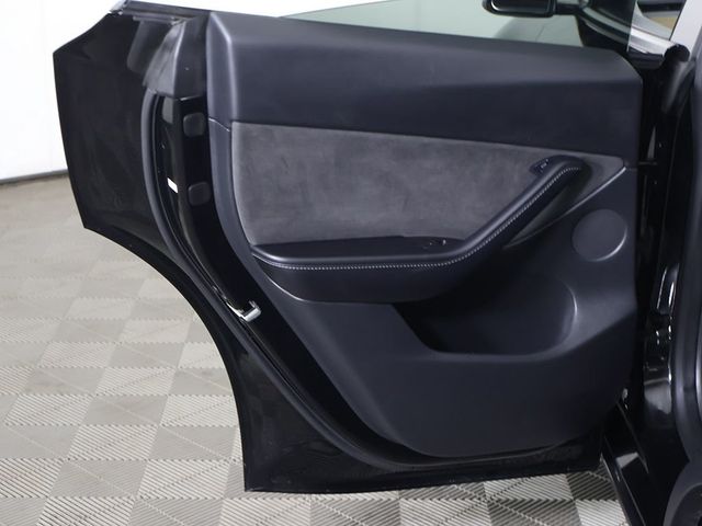 2022 Tesla Model Y Long Range AWD - 23060738 - 26