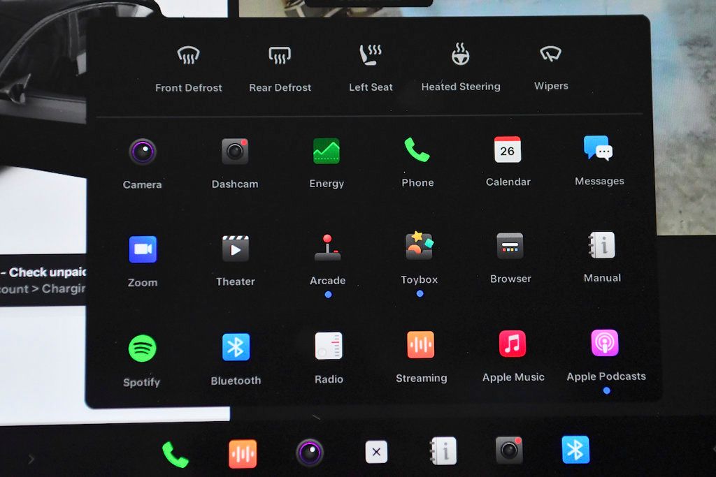 2022 Tesla Model Y Long Range AWD - 22379211 - 26