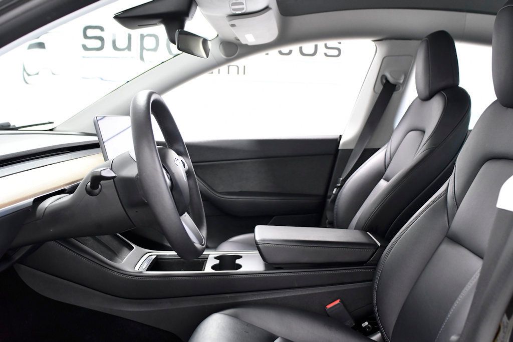 2022 Tesla Model Y Long Range AWD - 22379211 - 6