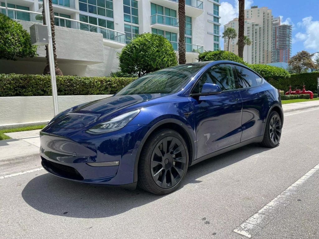 2022 Tesla Model Y Long Range AWD - 22488356 - 3