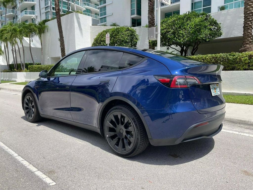 2022 Tesla Model Y Long Range AWD - 22488356 - 4