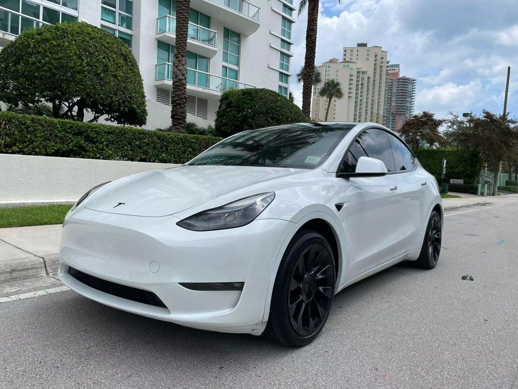 2022 Tesla Model Y Long Range AWD - 22548205 - 3