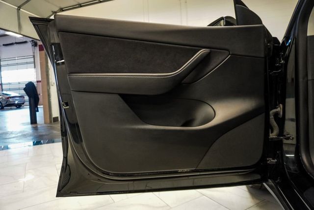 2022 Tesla Model Y Long Range AWD - 23008211 - 17