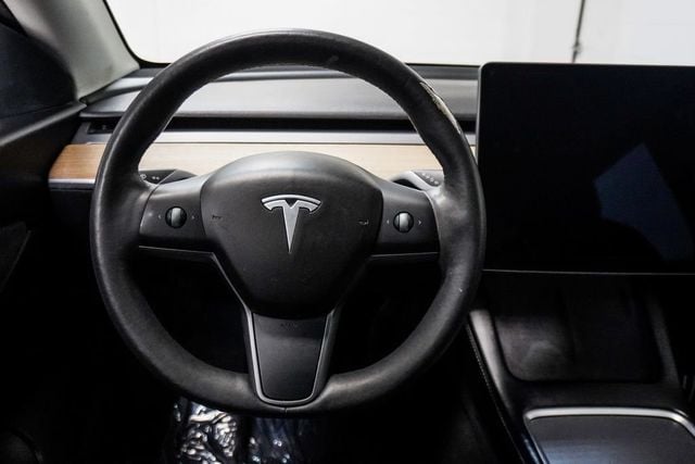 2022 Tesla Model Y Long Range AWD - 23072973 - 12