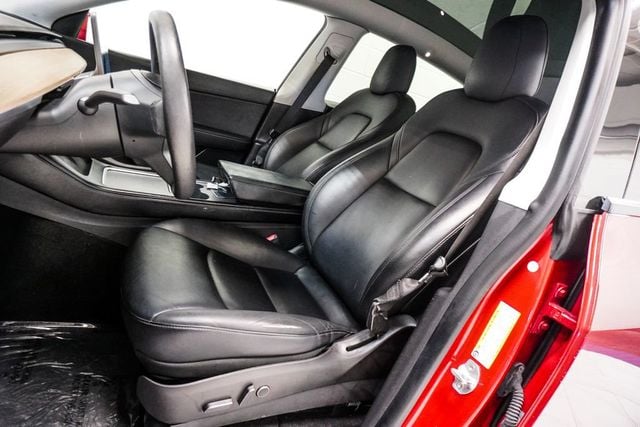 2022 Tesla Model Y Long Range AWD - 23072973 - 5