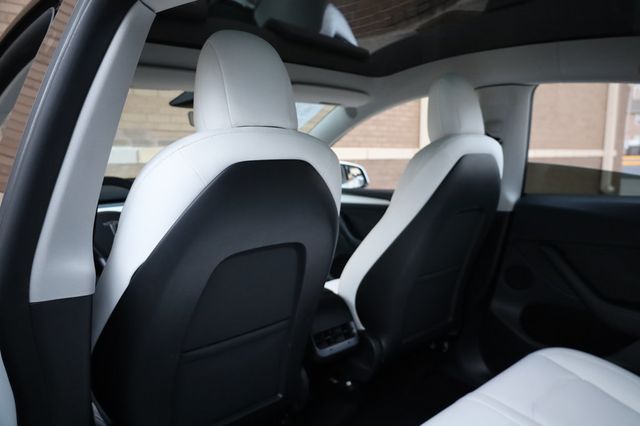 2022 Tesla Model Y Long Range AWD - 22939962 - 18