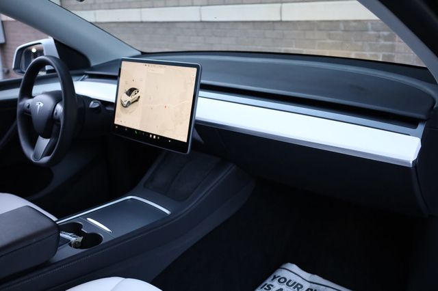 2022 Tesla Model Y Long Range AWD - 22939962 - 24