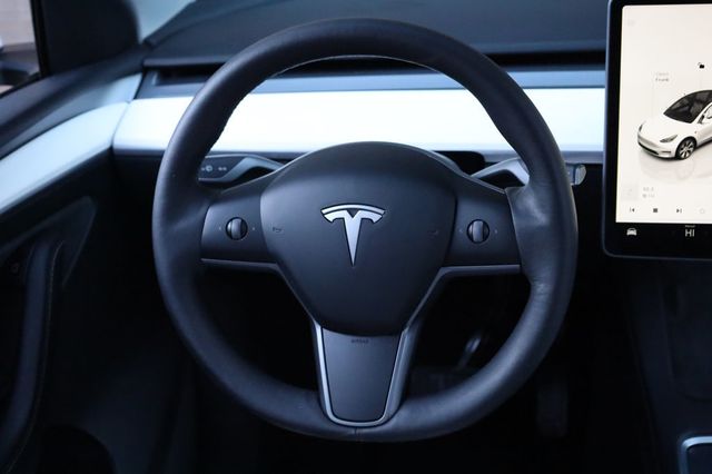 2022 Tesla Model Y Long Range AWD - 22939962 - 26
