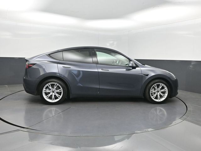 2022 Tesla Model Y Long Range AWD - 23043248 - 24