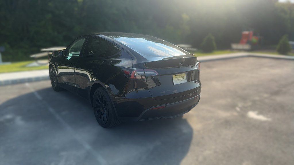 2022 Tesla Model Y Long Range AWD - 23087036 - 9