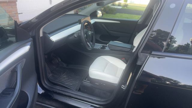 2022 Tesla Model Y Long Range AWD - 23087036 - 3