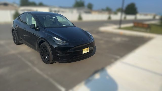 2022 Tesla Model Y Long Range AWD - 23087036 - 5