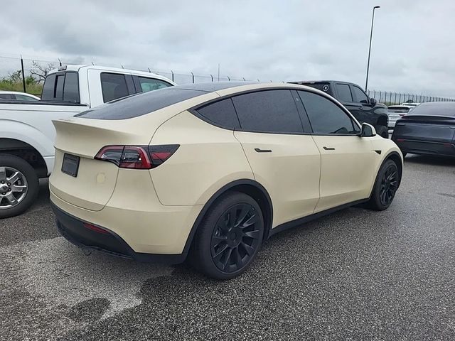 2022 Tesla Model Y Long Range AWD - 23095836 - 4