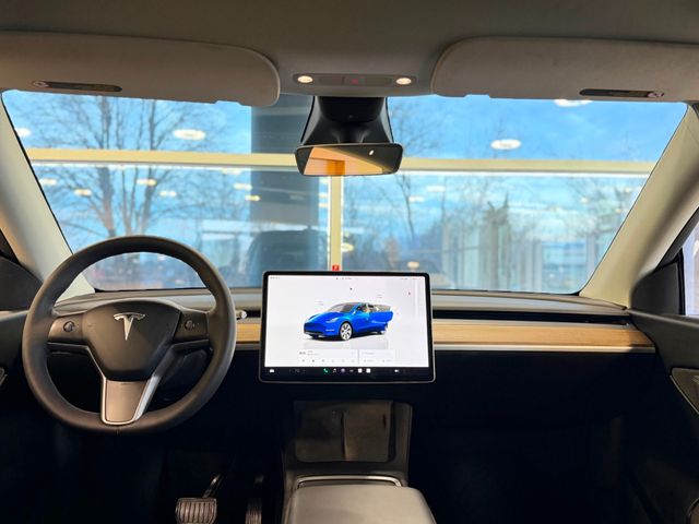 2022 Tesla Model Y Long Range AWD - 22983569 - 37