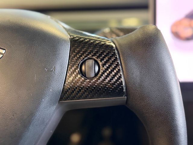 2022 Tesla Model Y Long Range AWD - 22999005 - 26