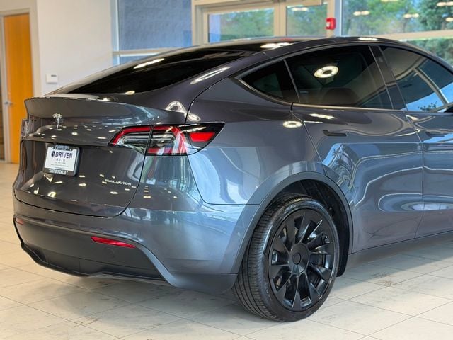 2022 Tesla Model Y Long Range AWD - 23029479 - 9