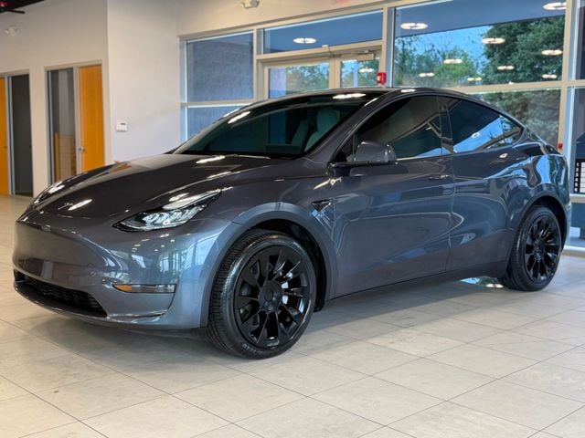 2022 Tesla Model Y Long Range AWD - 23029479 - 3