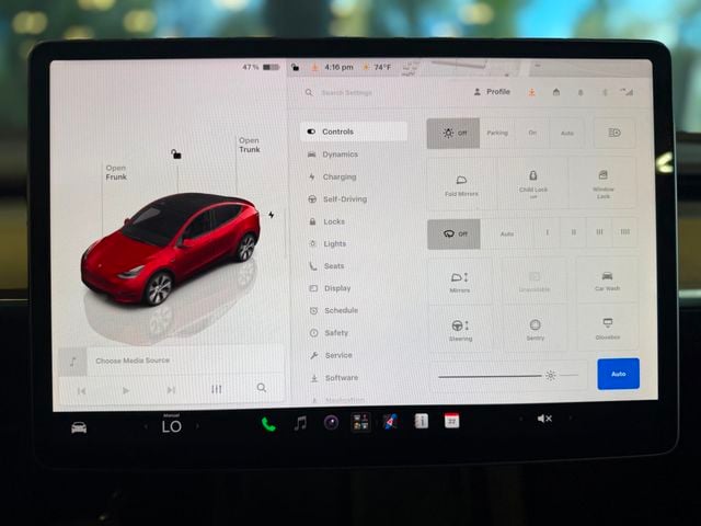 2022 Tesla Model Y Long Range AWD - 23070444 - 26