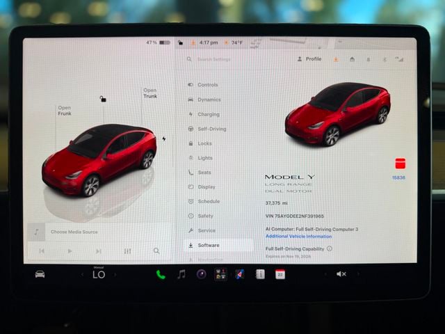 2022 Tesla Model Y Long Range AWD - 23070444 - 32