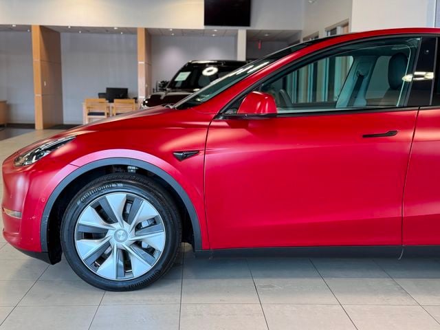 2022 Tesla Model Y Long Range AWD - 23070444 - 7
