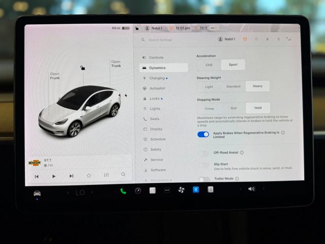 2022 Tesla Model Y Long Range AWD - 23072931 - 27