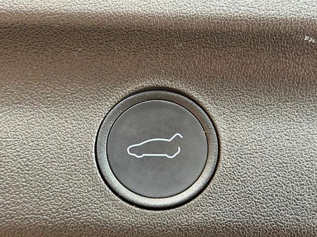 2022 Tesla Model Y Long Range AWD - 23072931 - 38