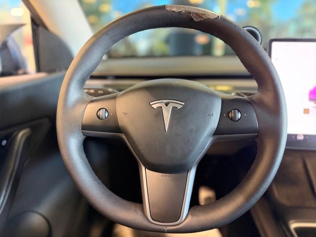 2022 Tesla Model Y Long Range AWD - 23075521 - 20