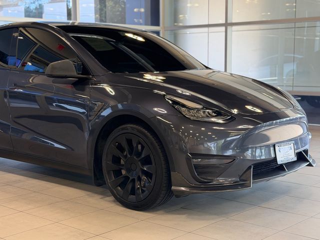 2022 Tesla Model Y Long Range AWD - 23075521 - 4