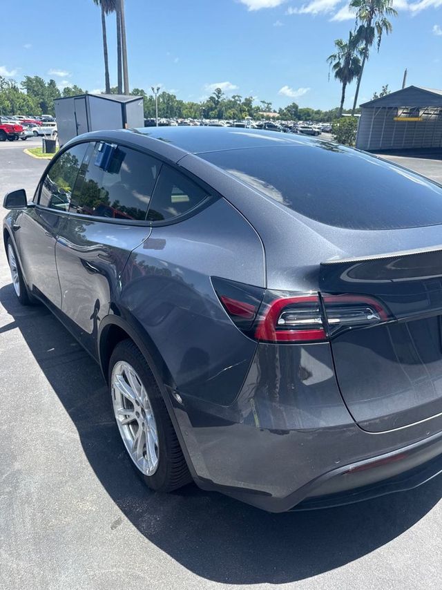 2022 Tesla Model Y Long Range AWD - 23054777 - 3