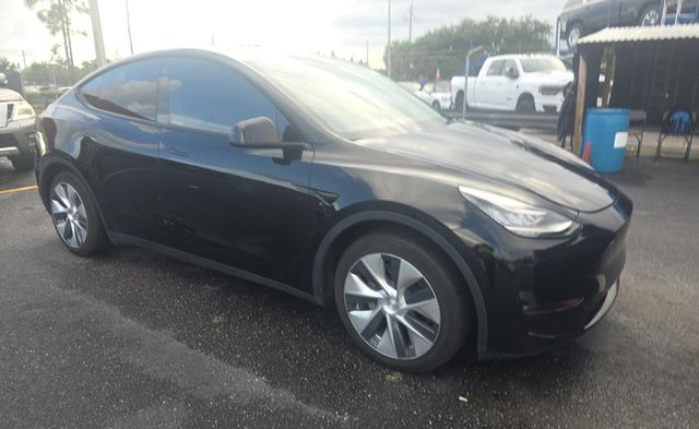 2022 Tesla Model Y Long Range AWD - 23083376 - 1