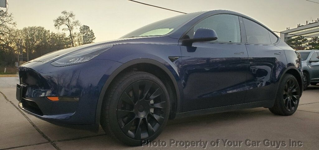 2022 Tesla Model Y Long Range AWD - 22992535 | Video 1