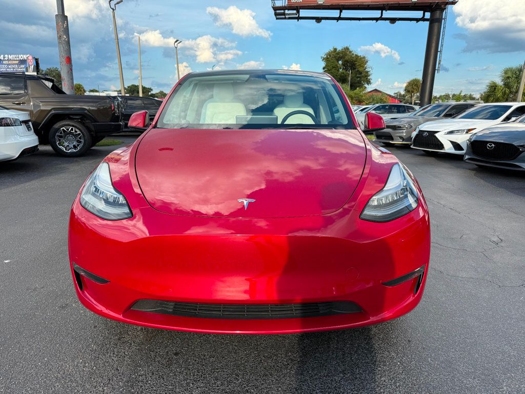 2022 Tesla Model Y Long Range photo 2