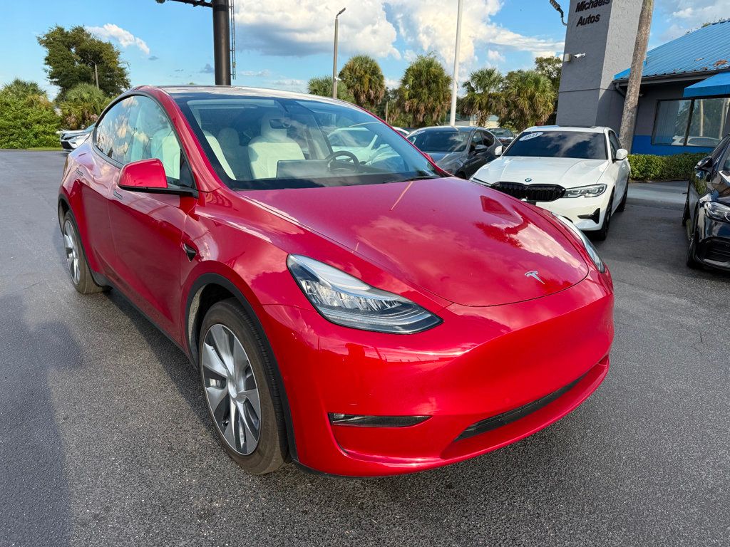 2022 Tesla Model Y Long Range photo 3