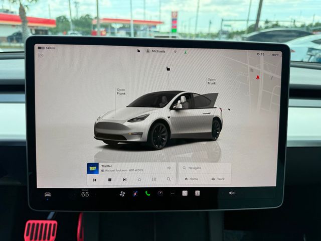 2022 Tesla Model Y Long Range AWD - 23018473 - 9