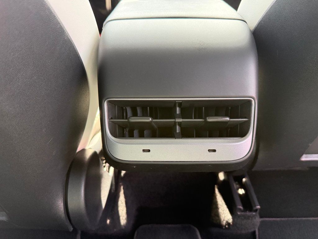 2022 Tesla Model Y Long Range AWD - 23018473 - 25