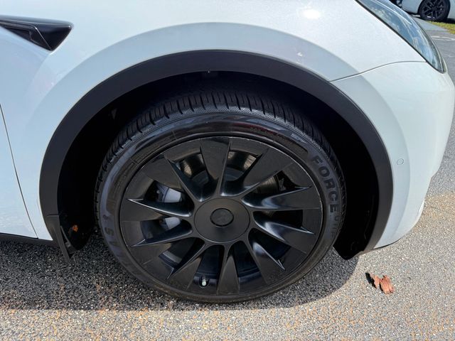 2022 Tesla Model Y Long Range AWD - 23018473 - 31