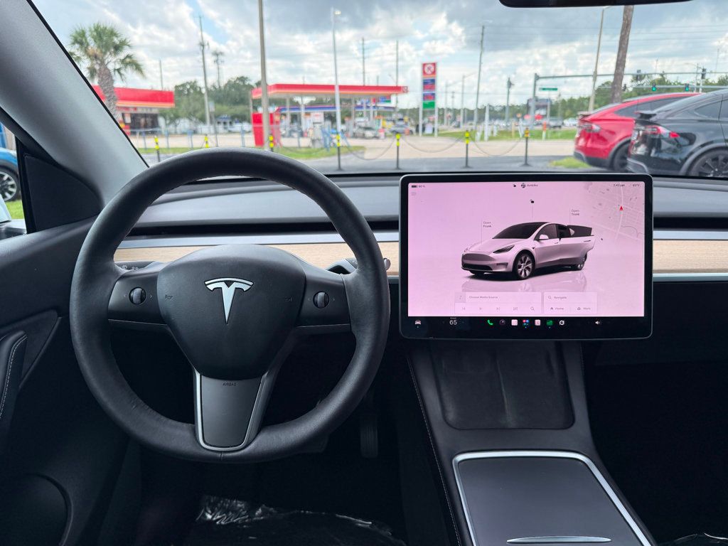 2022 Tesla Model Y Long Range AWD - 23044170 - 17