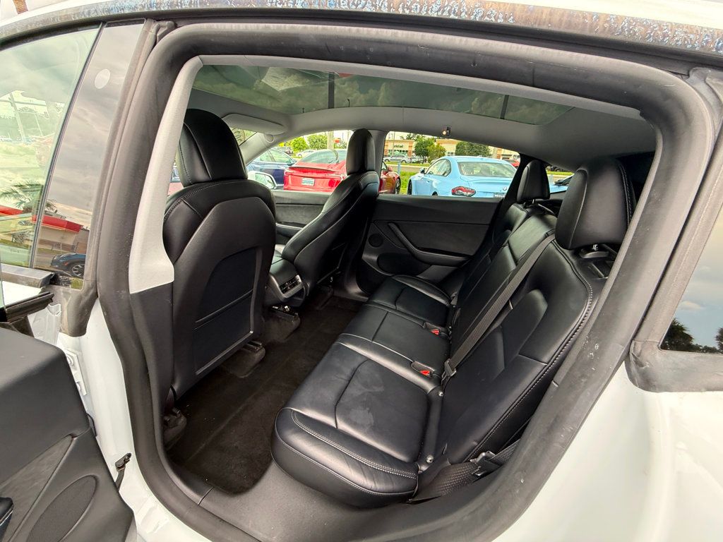 2022 Tesla Model Y Long Range AWD - 23044170 - 19