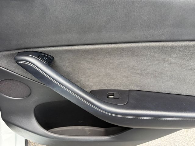 2022 Tesla Model Y Long Range AWD - 23044170 - 25