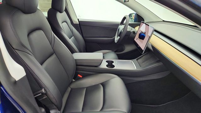 2022 Tesla Model Y Long Range AWD - 22966062 - 24