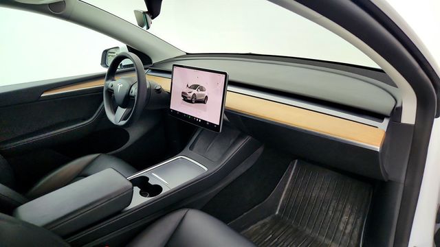 2022 Tesla Model Y Long Range AWD - 23005801 - 25