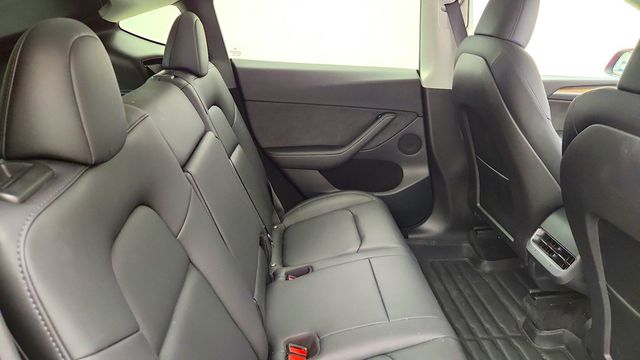 2022 Tesla Model Y Long Range AWD - 23101452 - 26